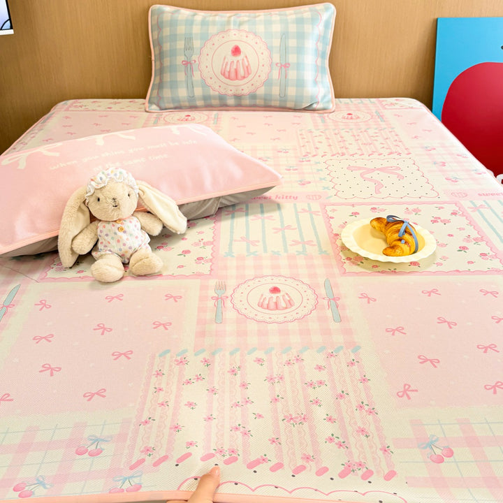 Cartoon Themed Bedspread Set