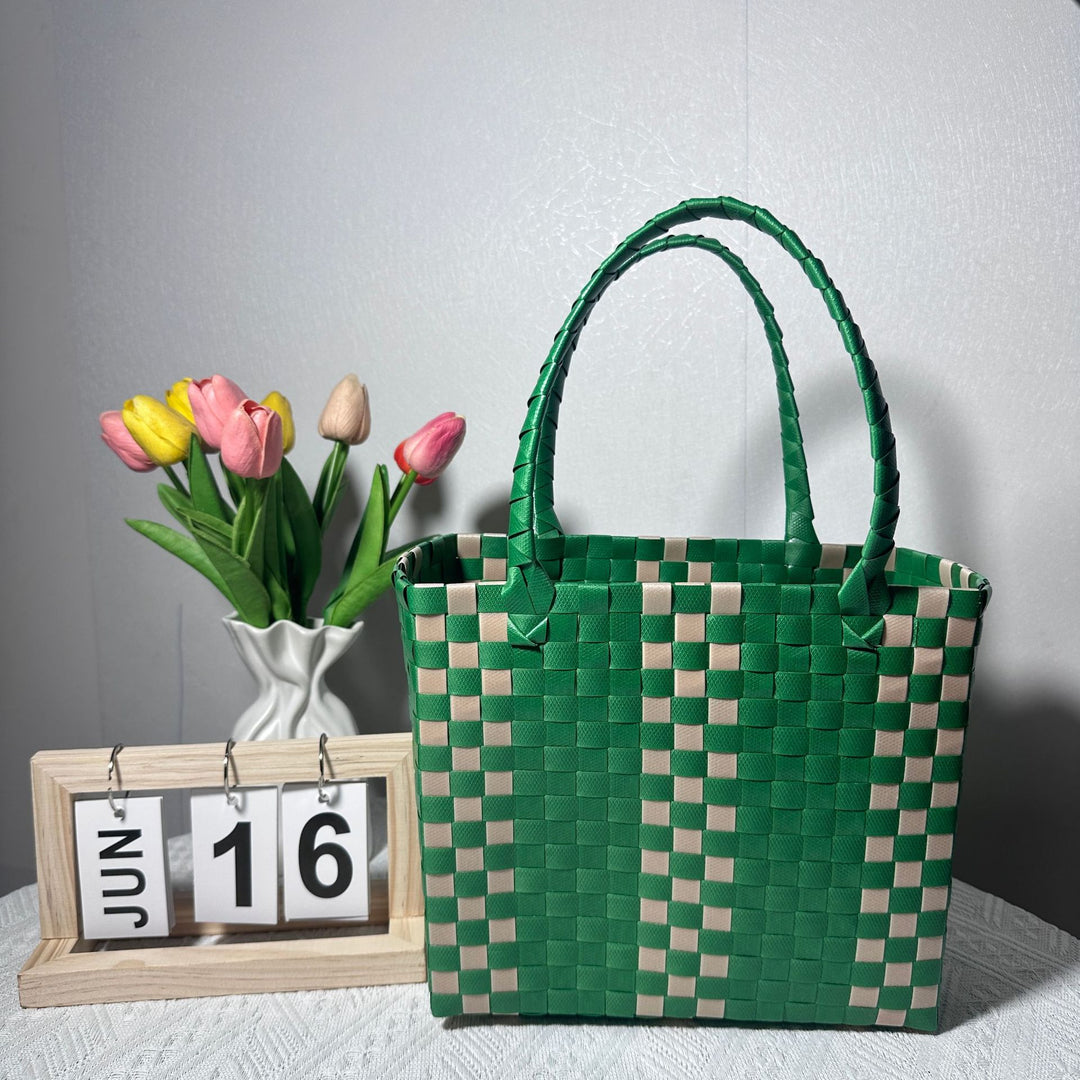 Braided handbag with sturdy handles Bowlift