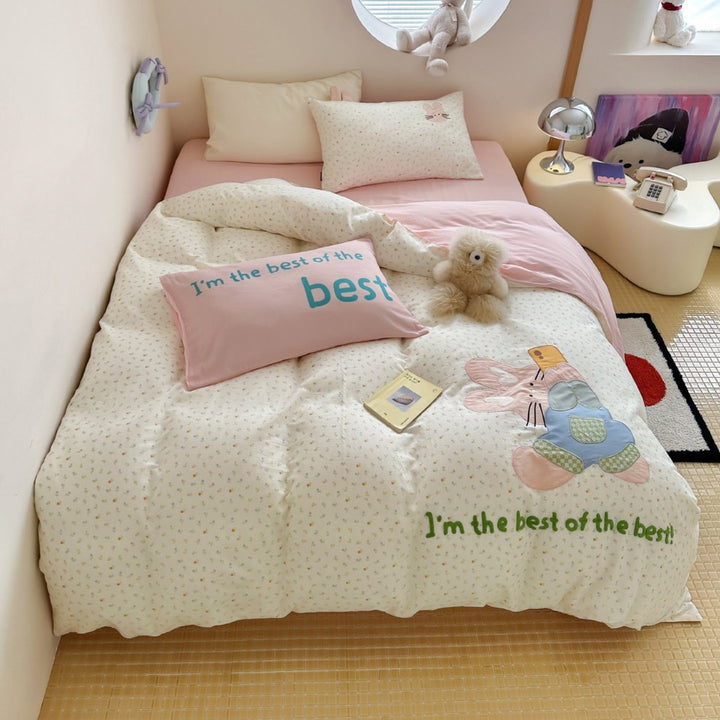 Quilted Cartoon Bunny Appliqué Comforter Set