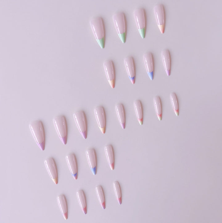 Artificial nail set with trendy gradient color and glitter accents Bowlift