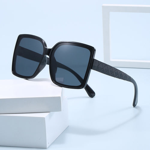 Women's fashionable square sunglasses with elegant frame Bowlift