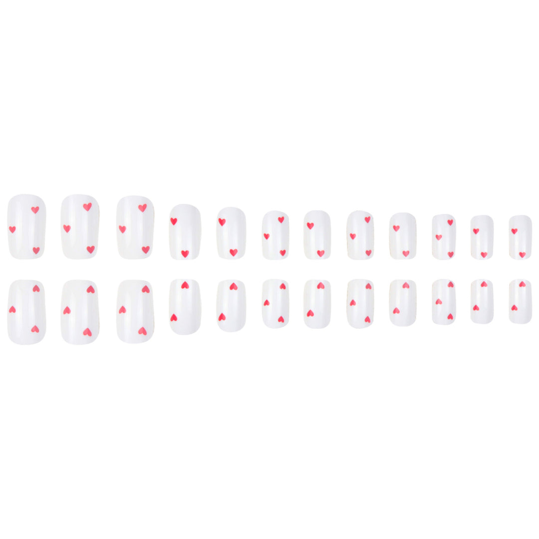 Heart-Designed Press-On Nails Bowlift