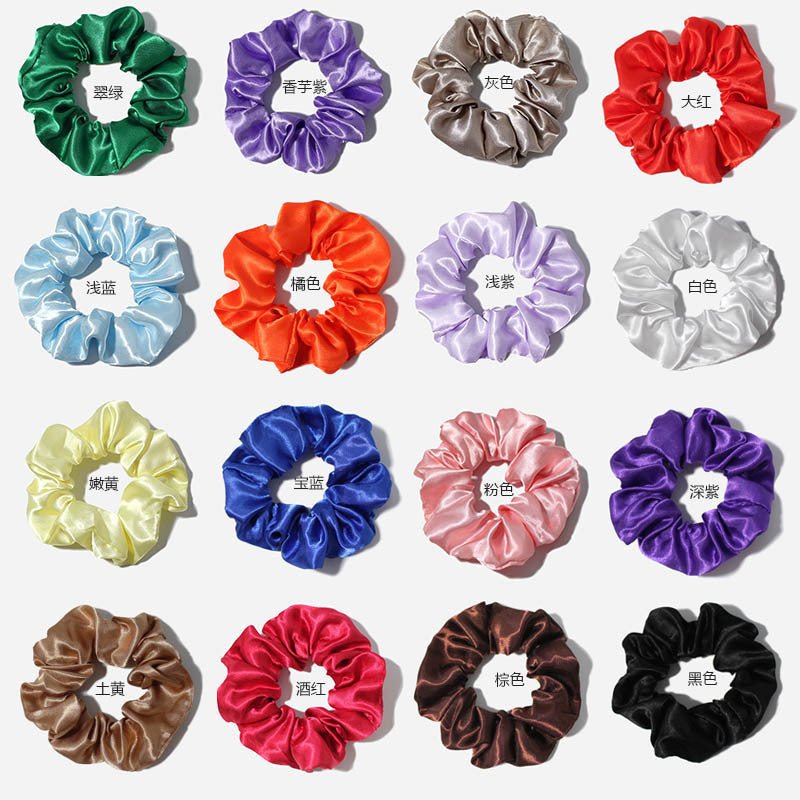 Women's ergonomic silk-like sleep mask with padded nose bridge and elastic strap Bowlift