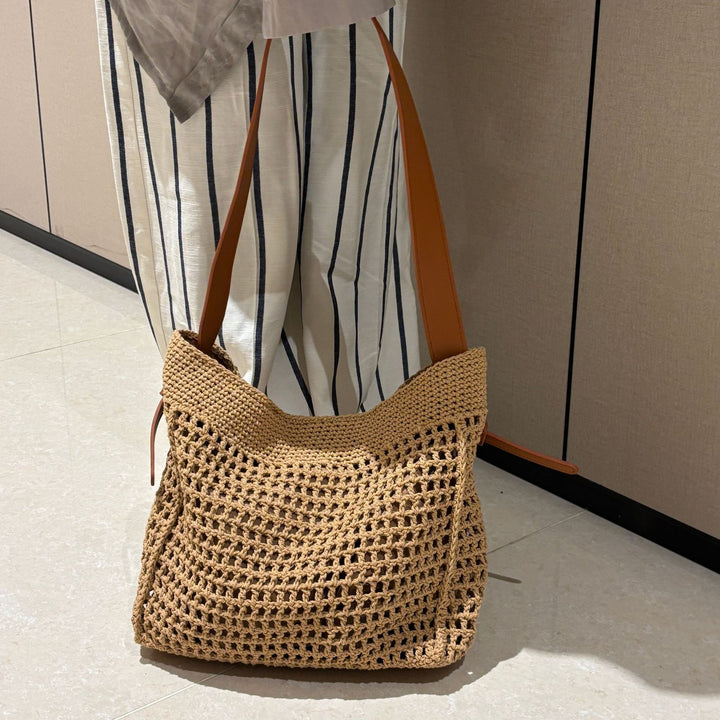 Practical Handbag Bowlift