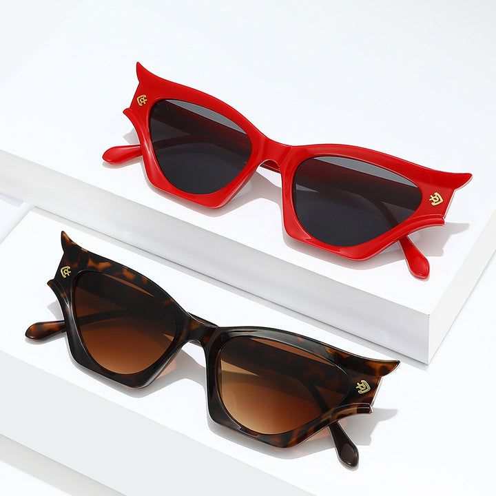 Avant-Garde Cat-Eye Sunglasses Bowlift
