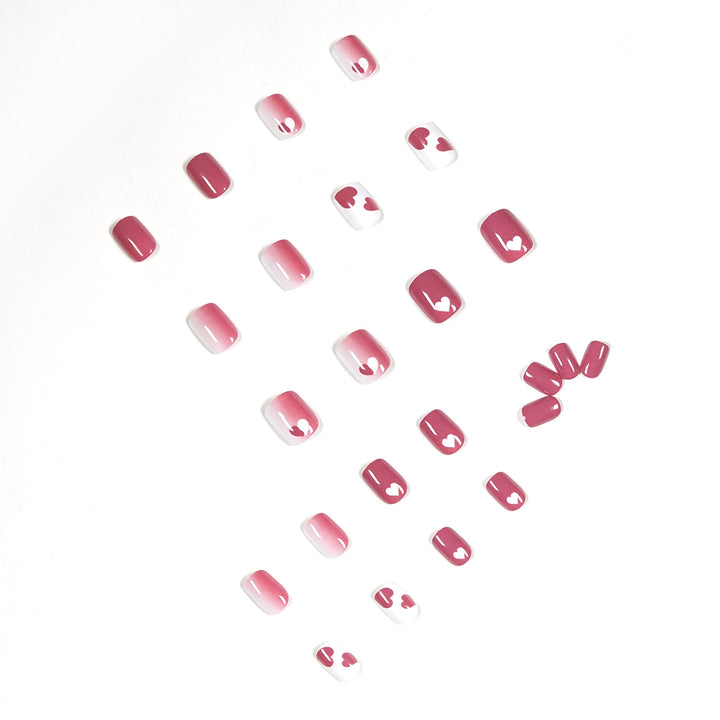 Creative nail art with heart motif and high-gloss finish Bowlift