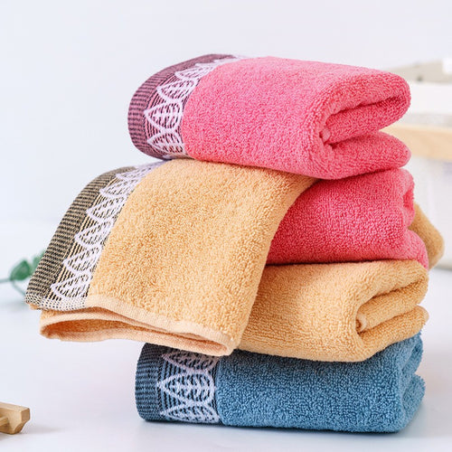 Women Cotton Bath Towel with Fine Border Bowlift