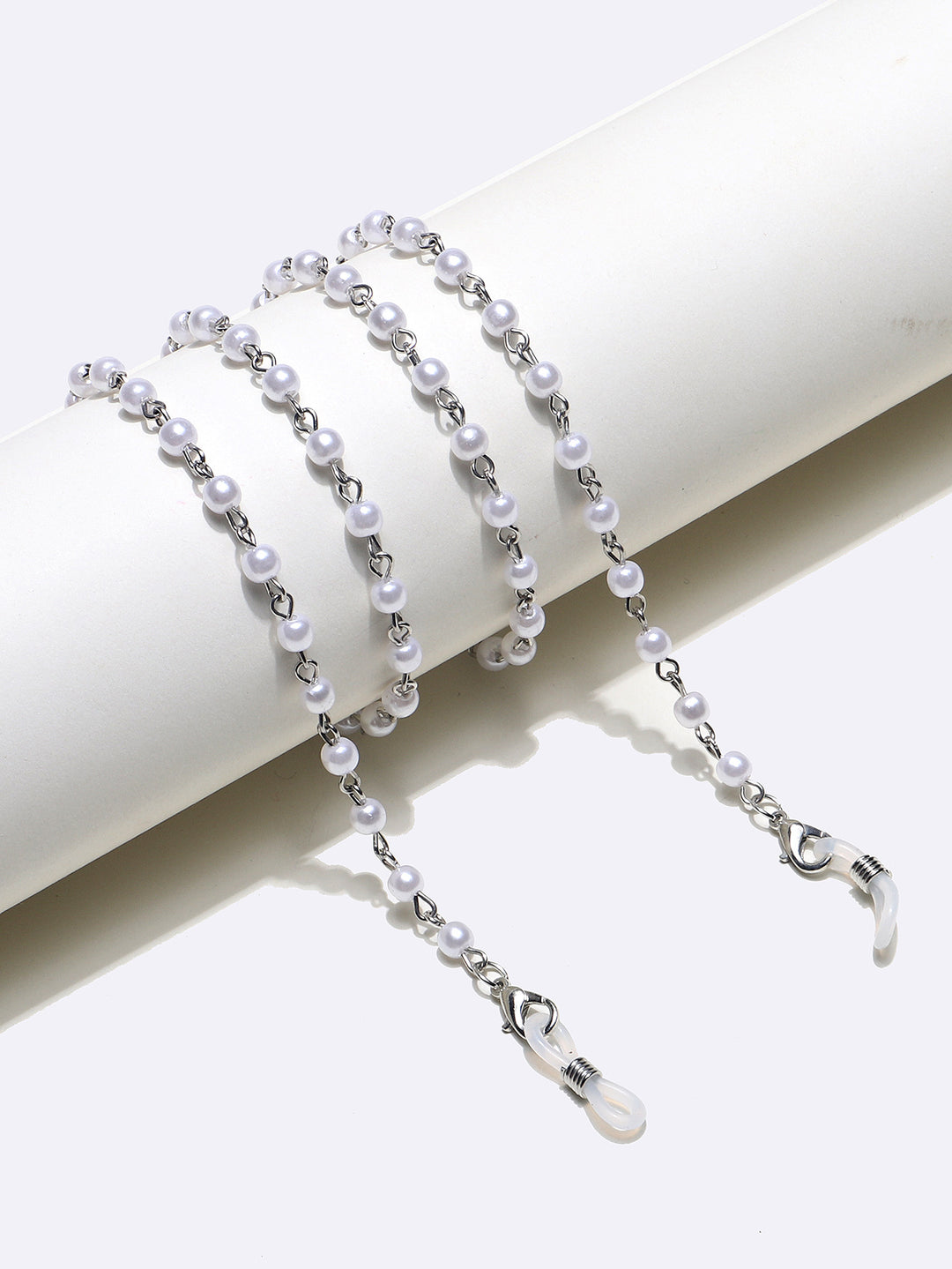 Elegant Pearl Eyewear Chain Bowlift