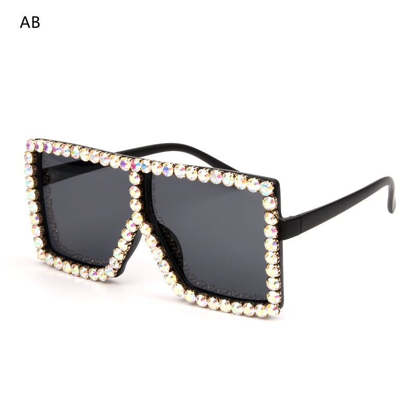 Women's oversized sunglasses with sparkly crystal frame Bowlift