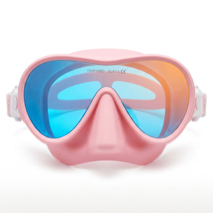 Diving mask with ergonomic design and wide field of vision Bowlift