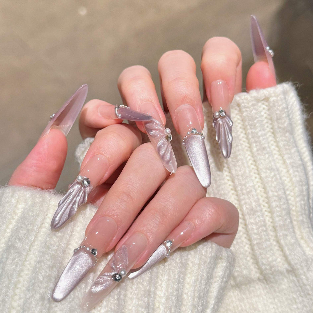 Glamorous Press-On Nail Art Set Bowlift