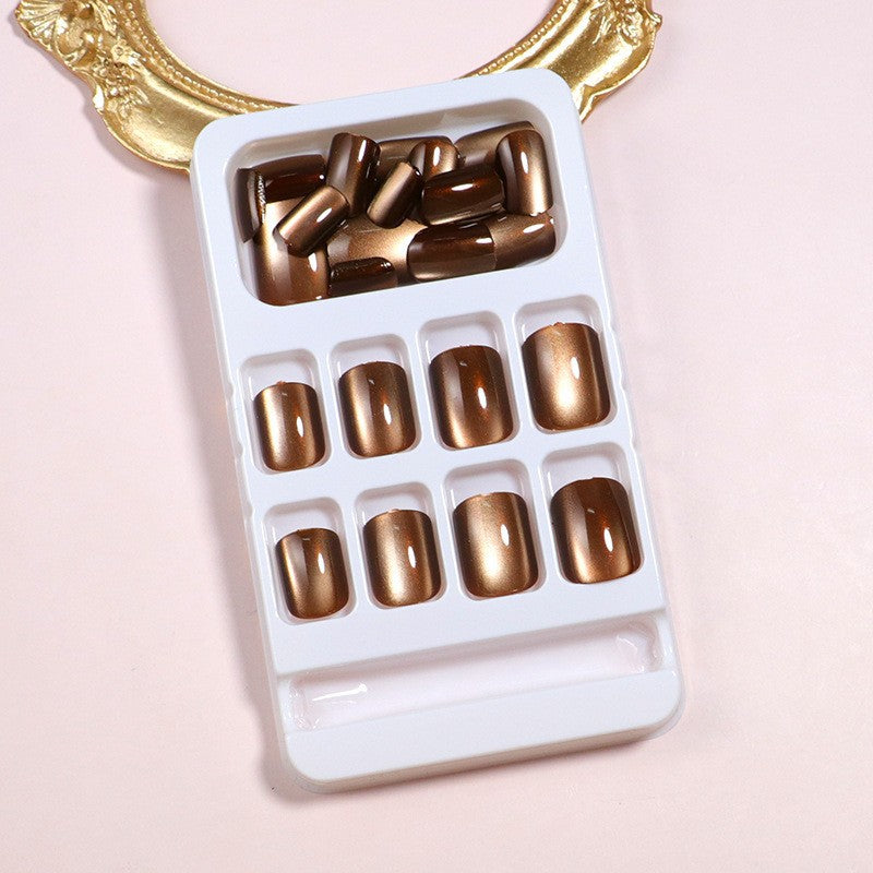 Premium Almond-Shaped Press-On Nails with Ombré Effect Bowlift
