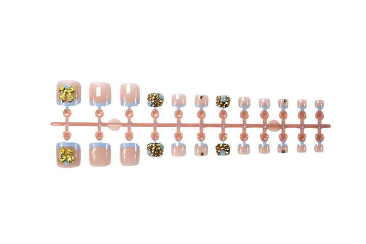 Art nail set with glamorous flower and glitter decorations Bowlift