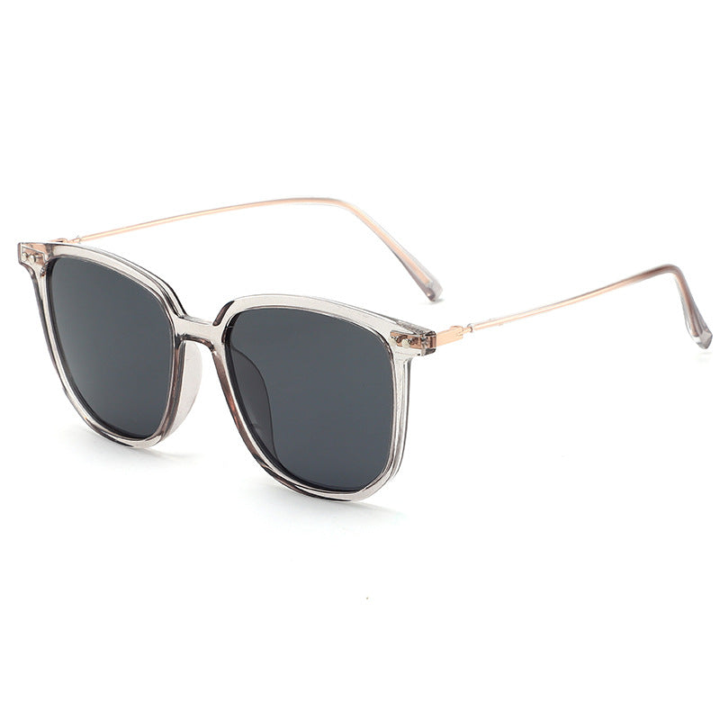 Women's fashionable oversized sunglasses with sturdy frame and UV protection Bowlift