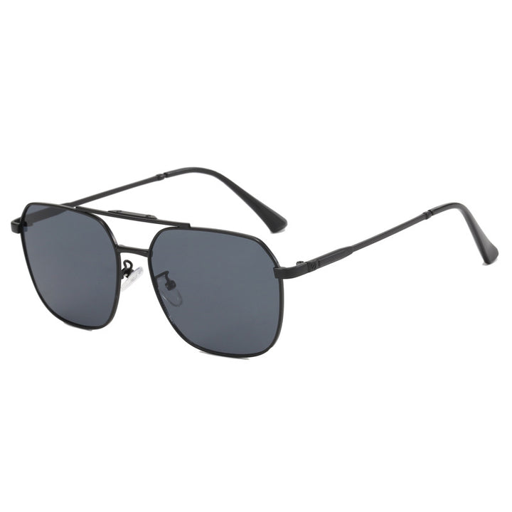 Women Fashionable Oversized Sunglasses in Elegant Shield Design Bowlift