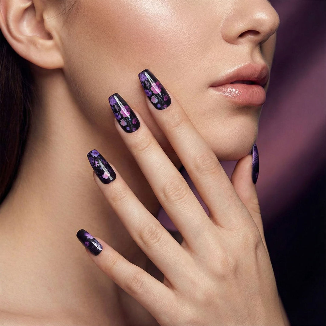 Artificial nails with floral pattern Bowlift