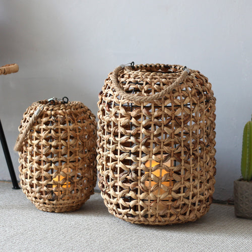 Stylish floor lamp in Scandinavian design Bowlift