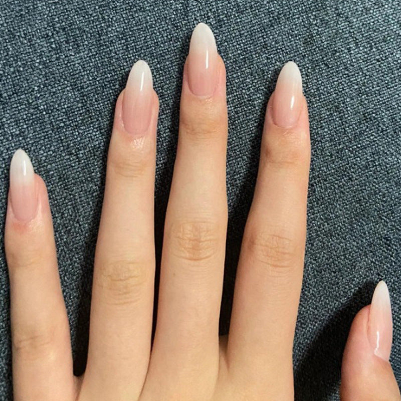 Elegant Heart-Designed Press-On Nail Tips Bowlift