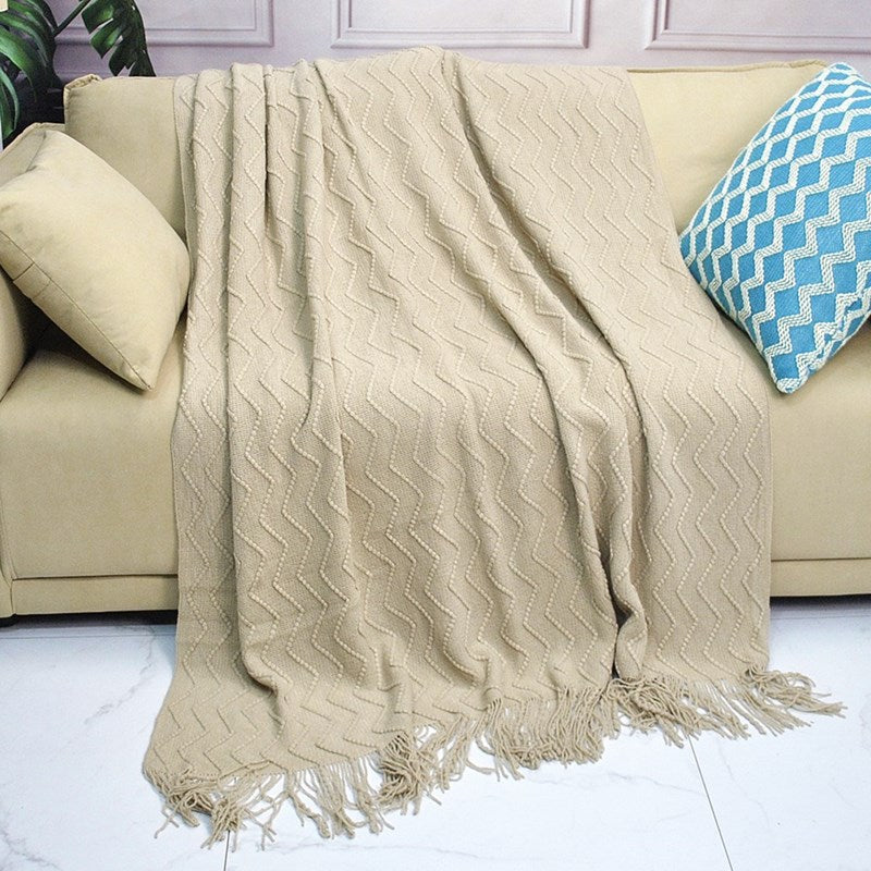 Textured Pattern Throw Blanket