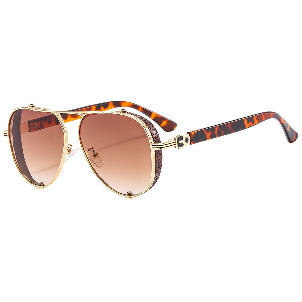 Women Luxurious Retro Sunglasses with Ornate Decorations Bowlift