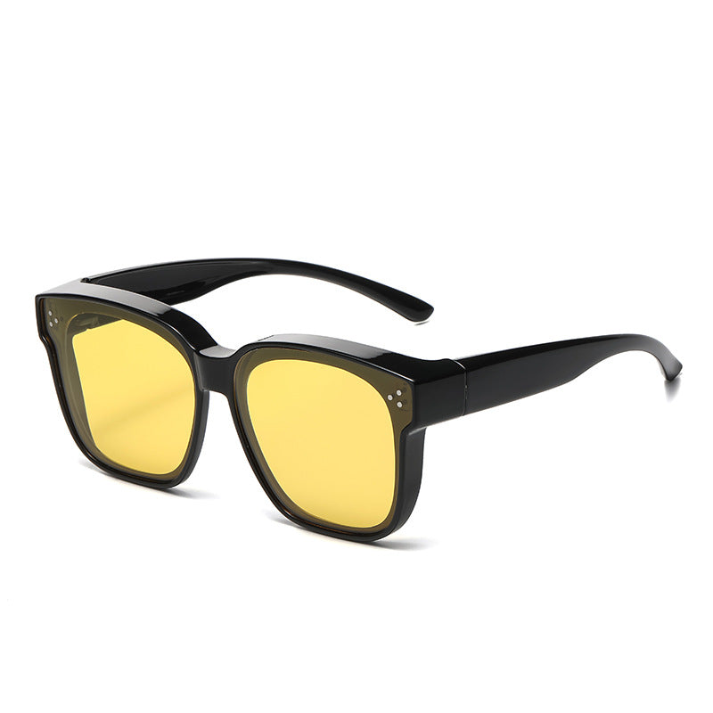 Fashion-Forward Oversized Rectangle Sunglasses