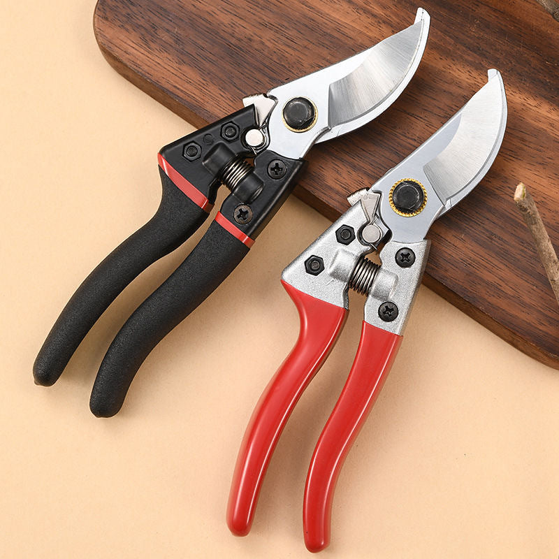 Precision bypass pruning shears with Ergonomic non-slip handles Bowlift