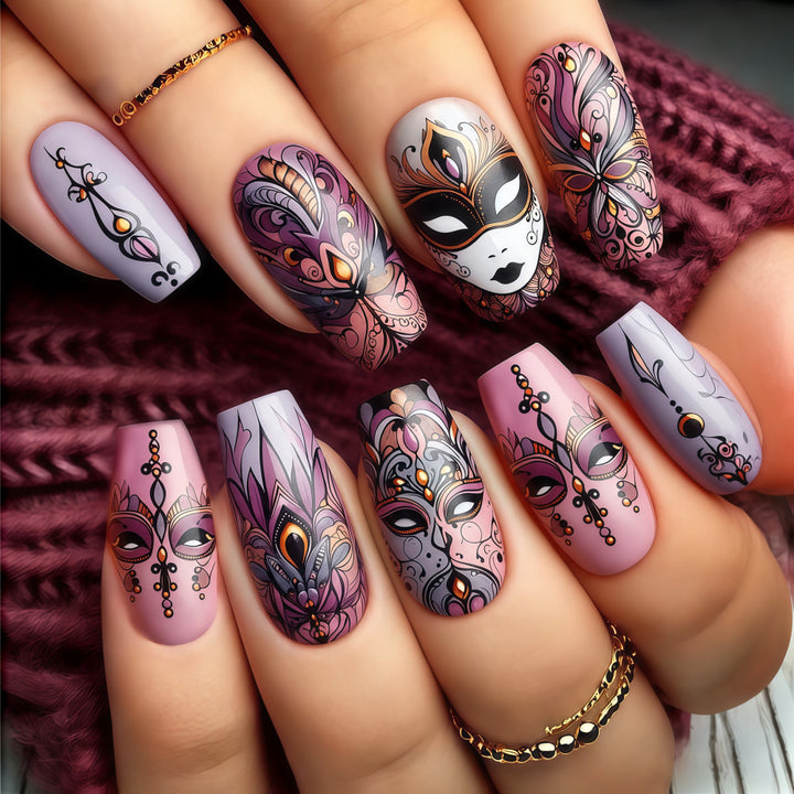 Artistic and decorative nail tips Bowlift