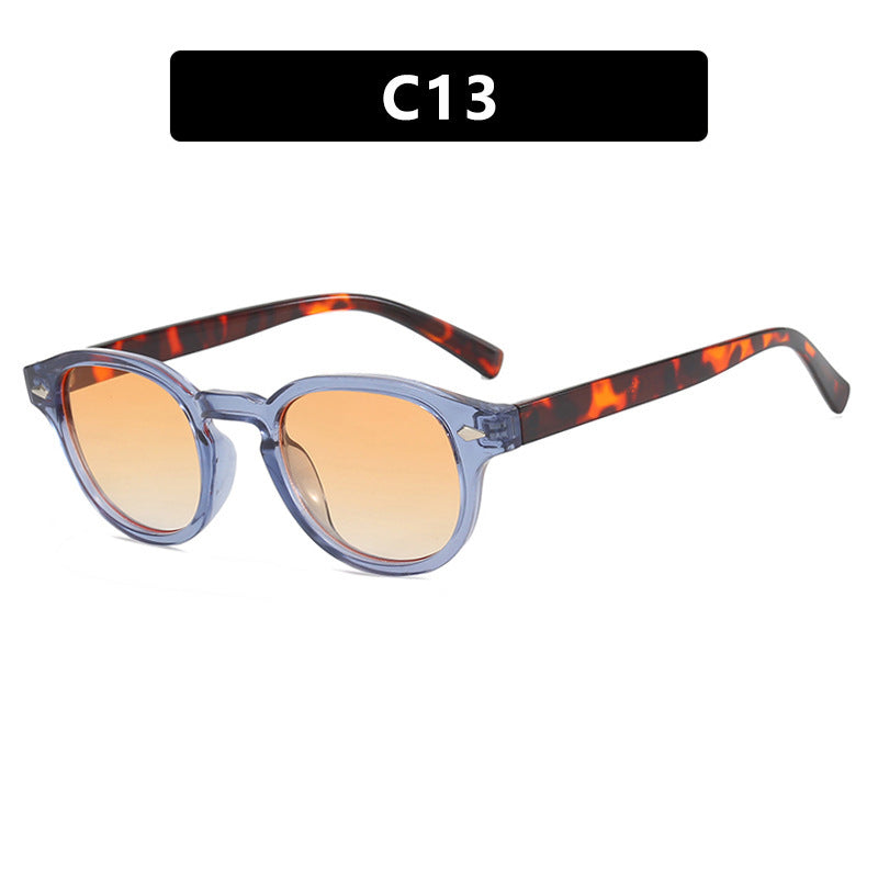 Ladies fashionable sunglasses in elegant style Bowlift