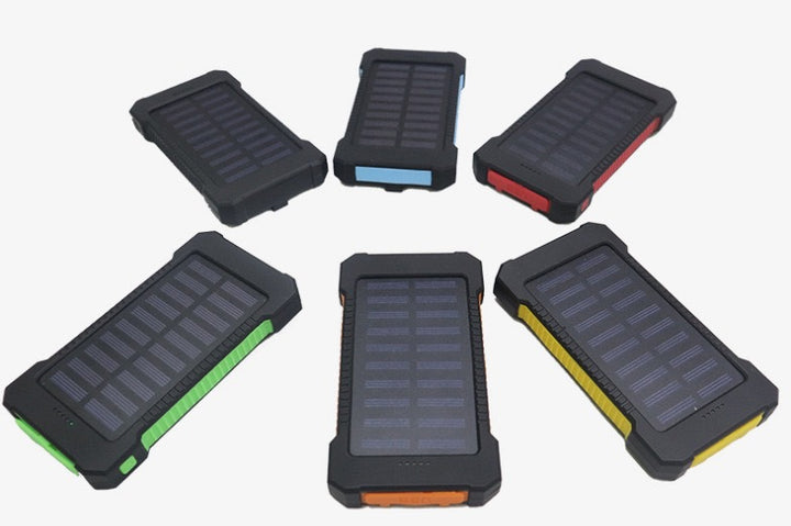 Solar power bank with high charging efficiency and robust housing Bowlift