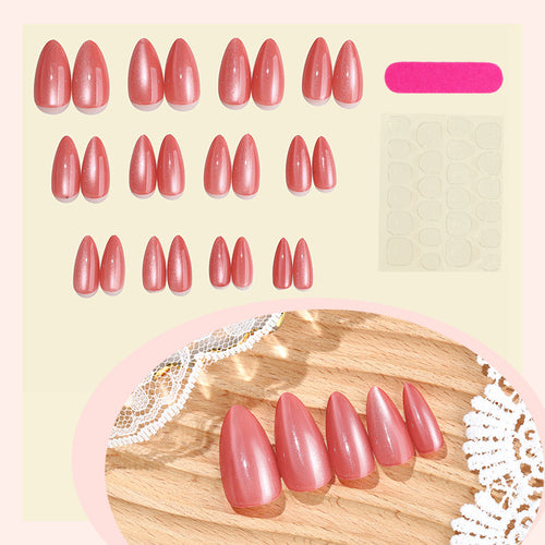 High-quality artificial nail set with shimmering finish Bowlift
