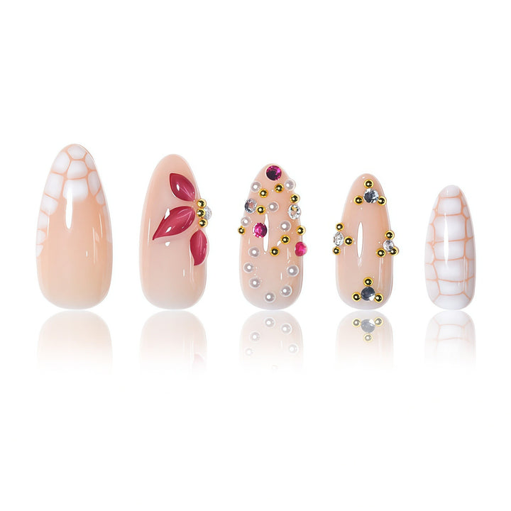 Glamorous Decorative Nail Art Extensions Bowlift