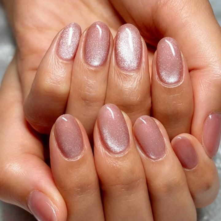 Elegant Press-On Nail Set with Glitter Finish Bowlift
