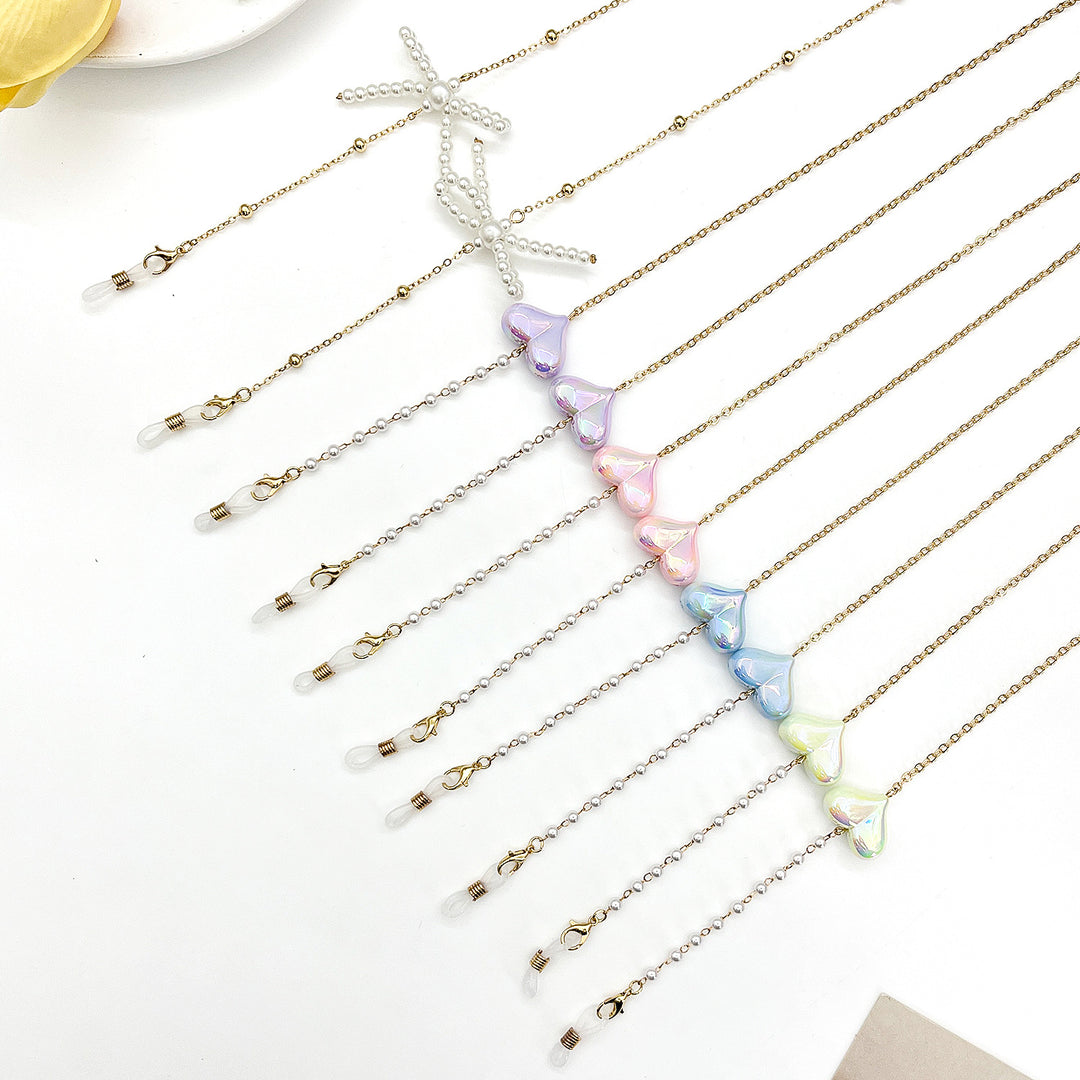 Heart-Detail Eyewear Chain Bowlift