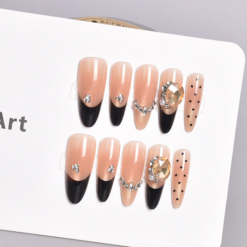 Elegantly Designed Press-On Nail Art Bowlift