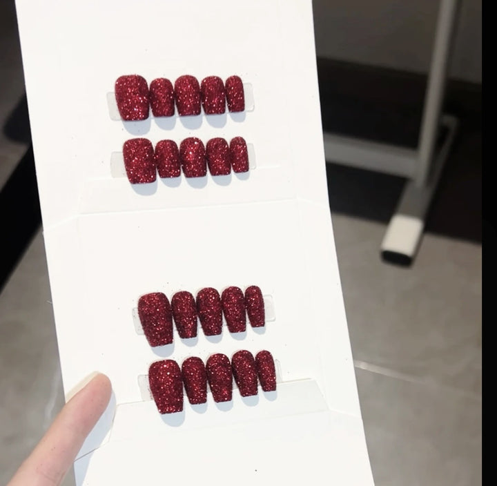 Glitter Nail Tips Bowlift