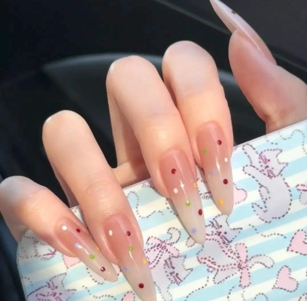 Artistic Themed Press-On Nails Bowlift