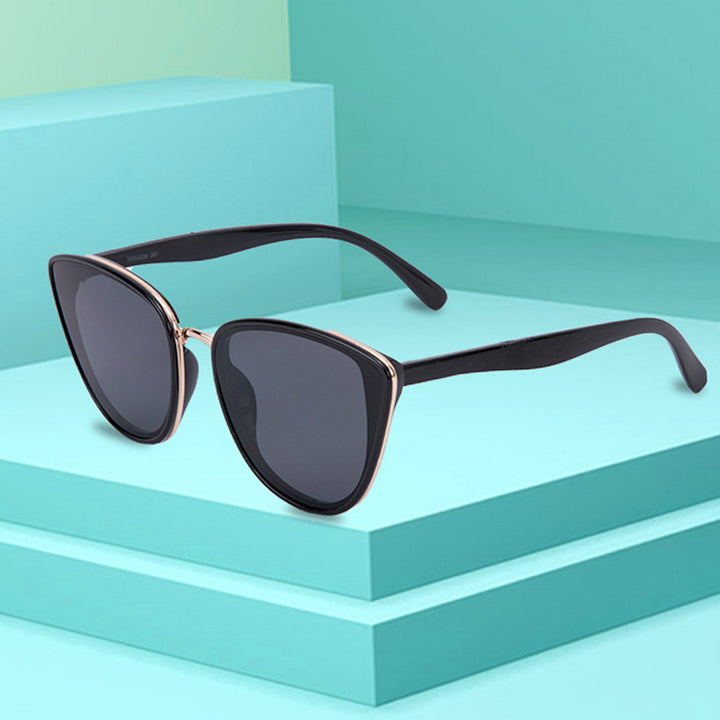 Women Cat-Eye Sunglasses with Transparent Frame and UV Protection Bowlift