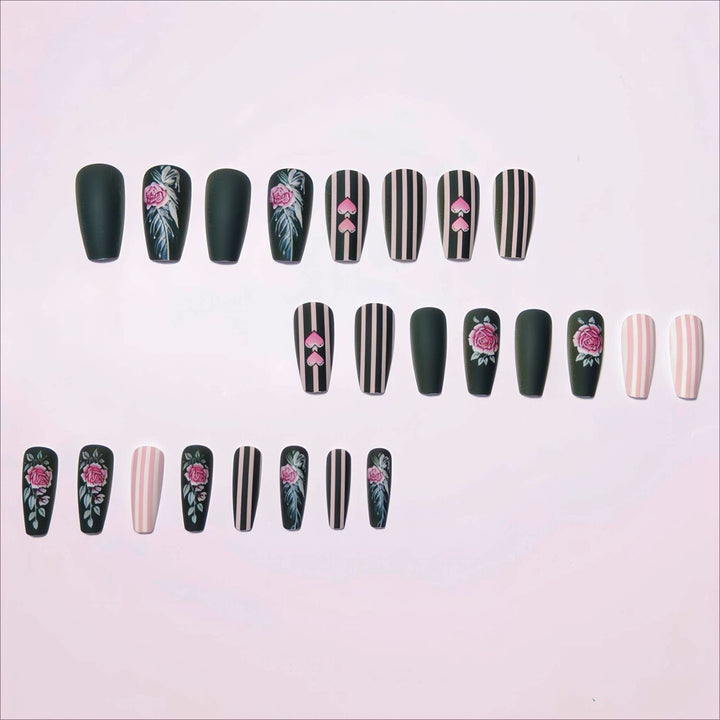 Artificial nails with romantic roses and heart designs Bowlift