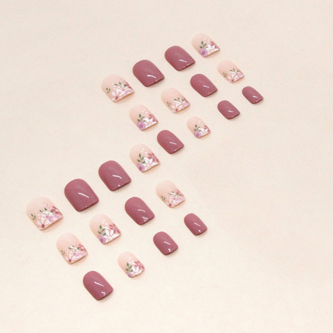 Artistic Floral Design Press-On Nails Bowlift