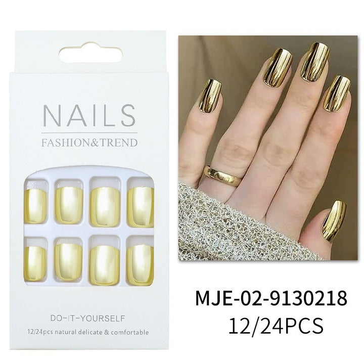 DIY Press-On Nail Set with Elegant Natural Finish Bowlift