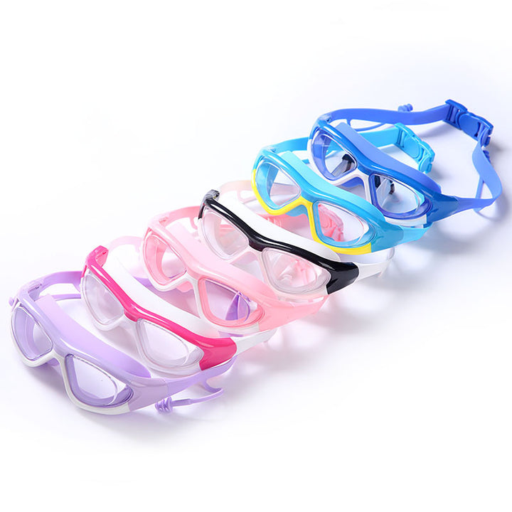High-quality swimming goggles with anti-fog technology Bowlift