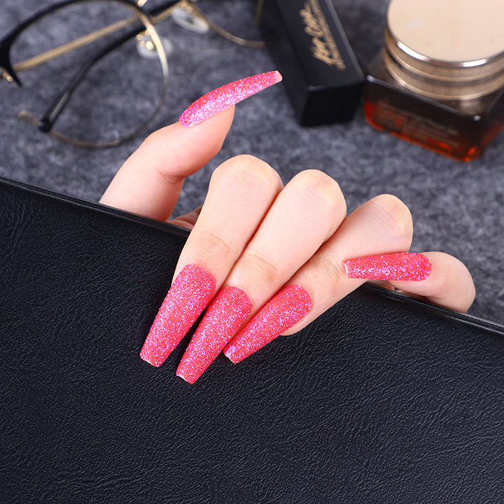 High-quality artificial nails with glitter effects Bowlift