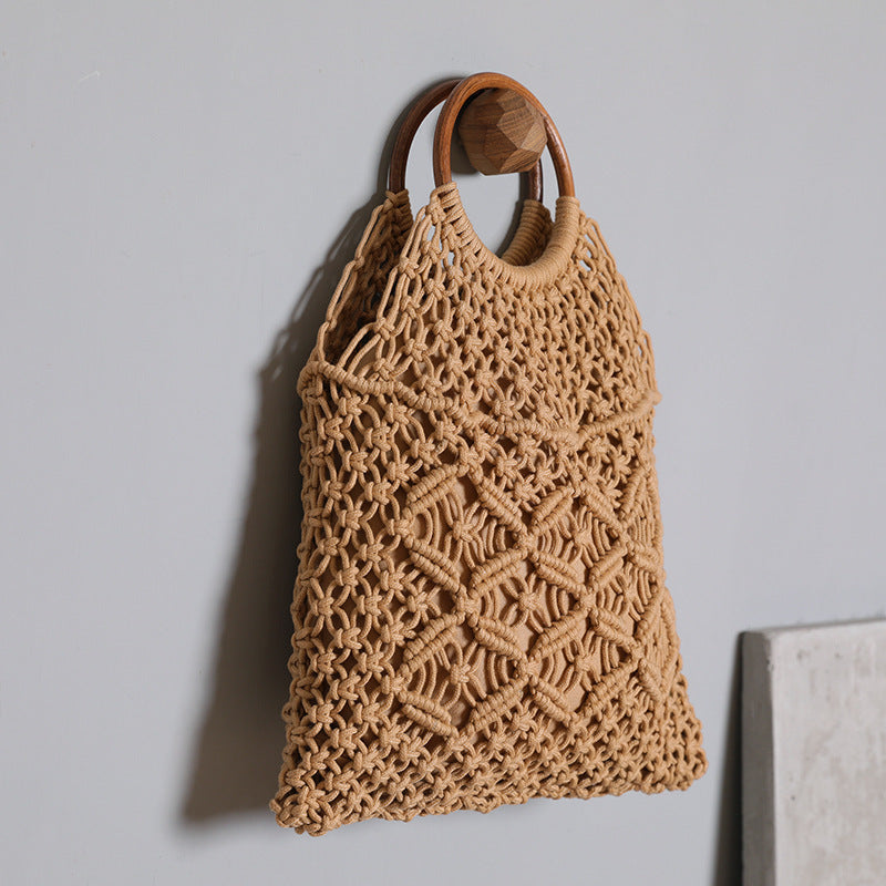 Macrame bag with wooden handle Bowlift