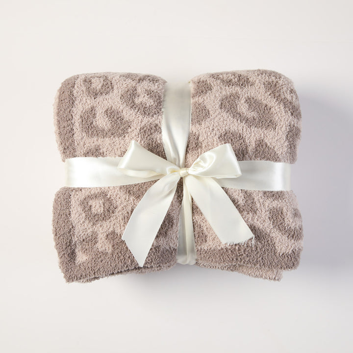 Luxurious Plush Decorative Throw Blanket