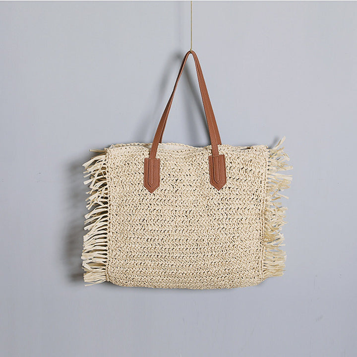 Elegant bag with fringes Bowlift