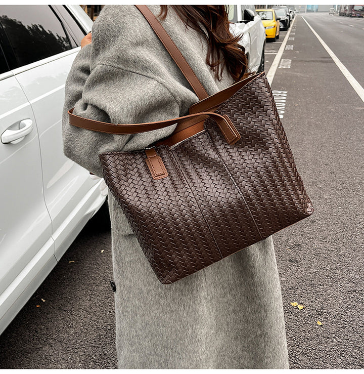 Woven Leather Shoulder Tote Bag Bowlift