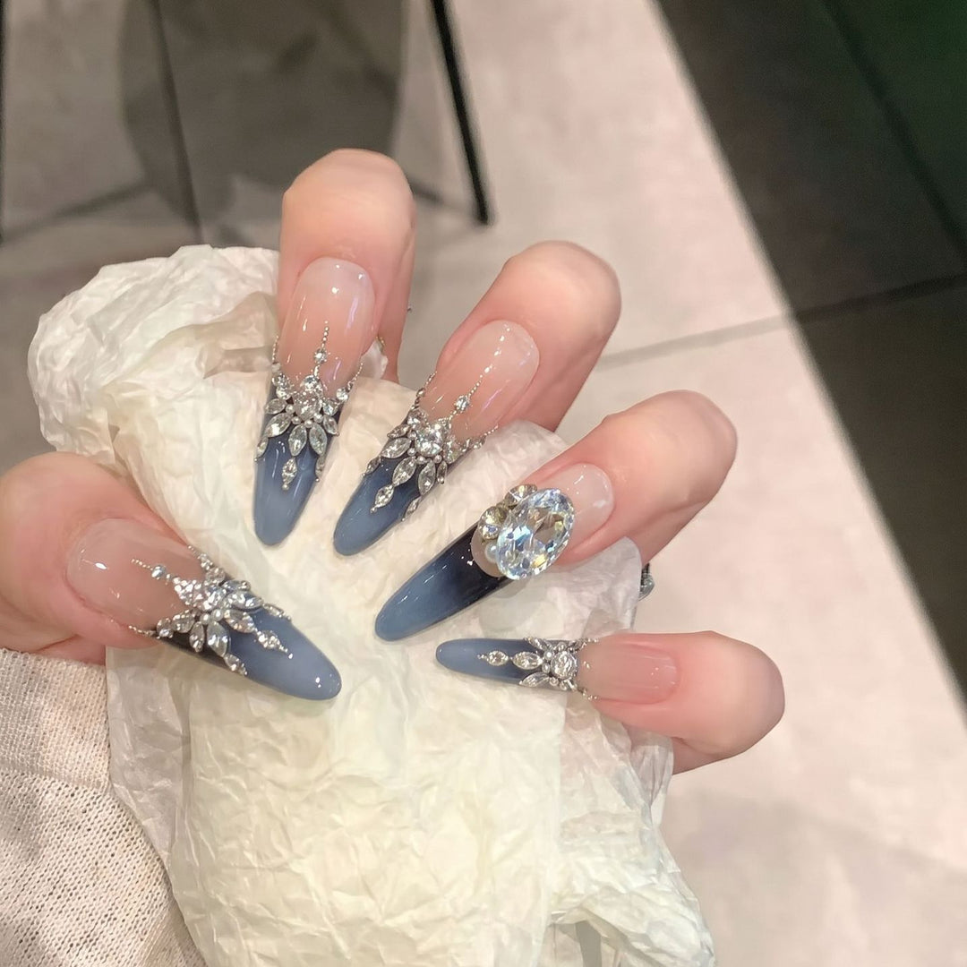 Nail Art Bowlift