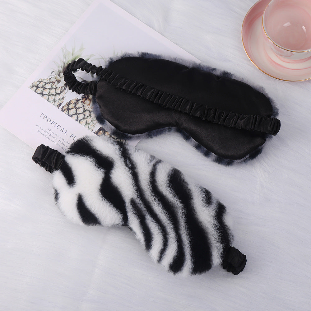 Women's luxury faux fur sleep mask with leopard print, extra soft padding and elastic comfort band Bowlift
