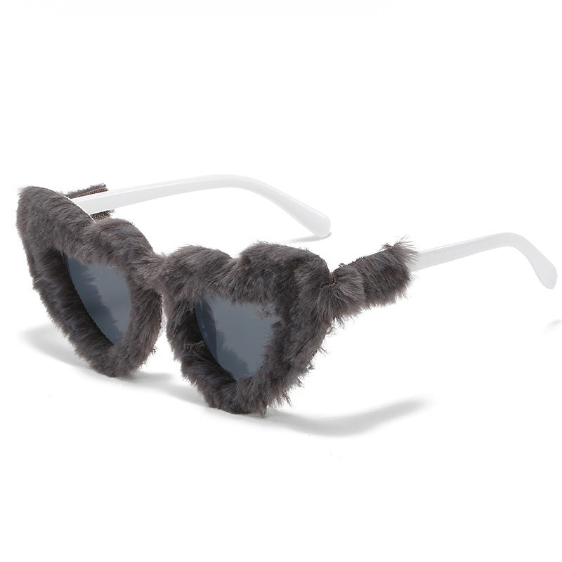 Unique Heart-Shaped Fur-Trimmed Sunglasses Bowlift
