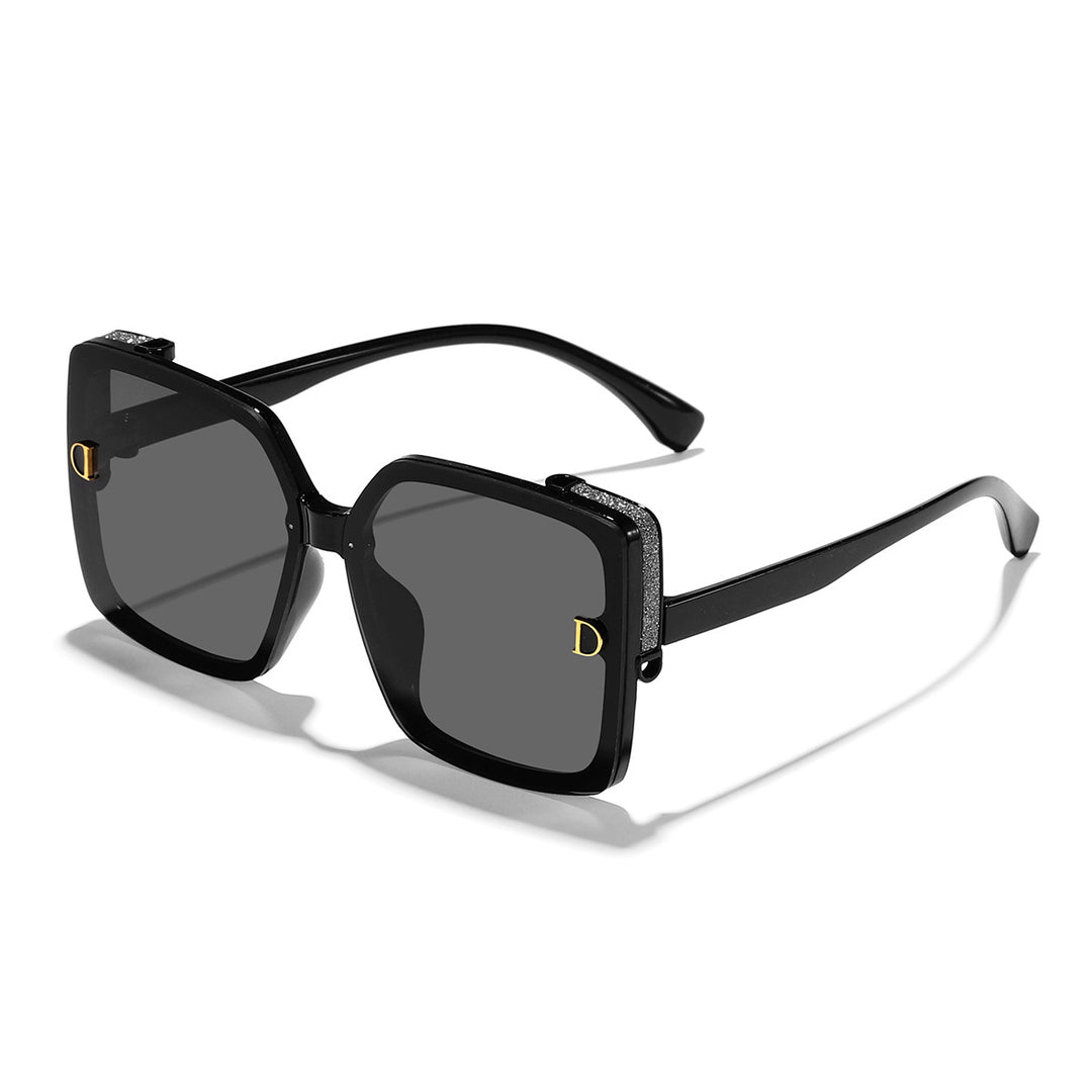 Women Designer Sunglasses with Luxurious Frame and Glittering Details Bowlift